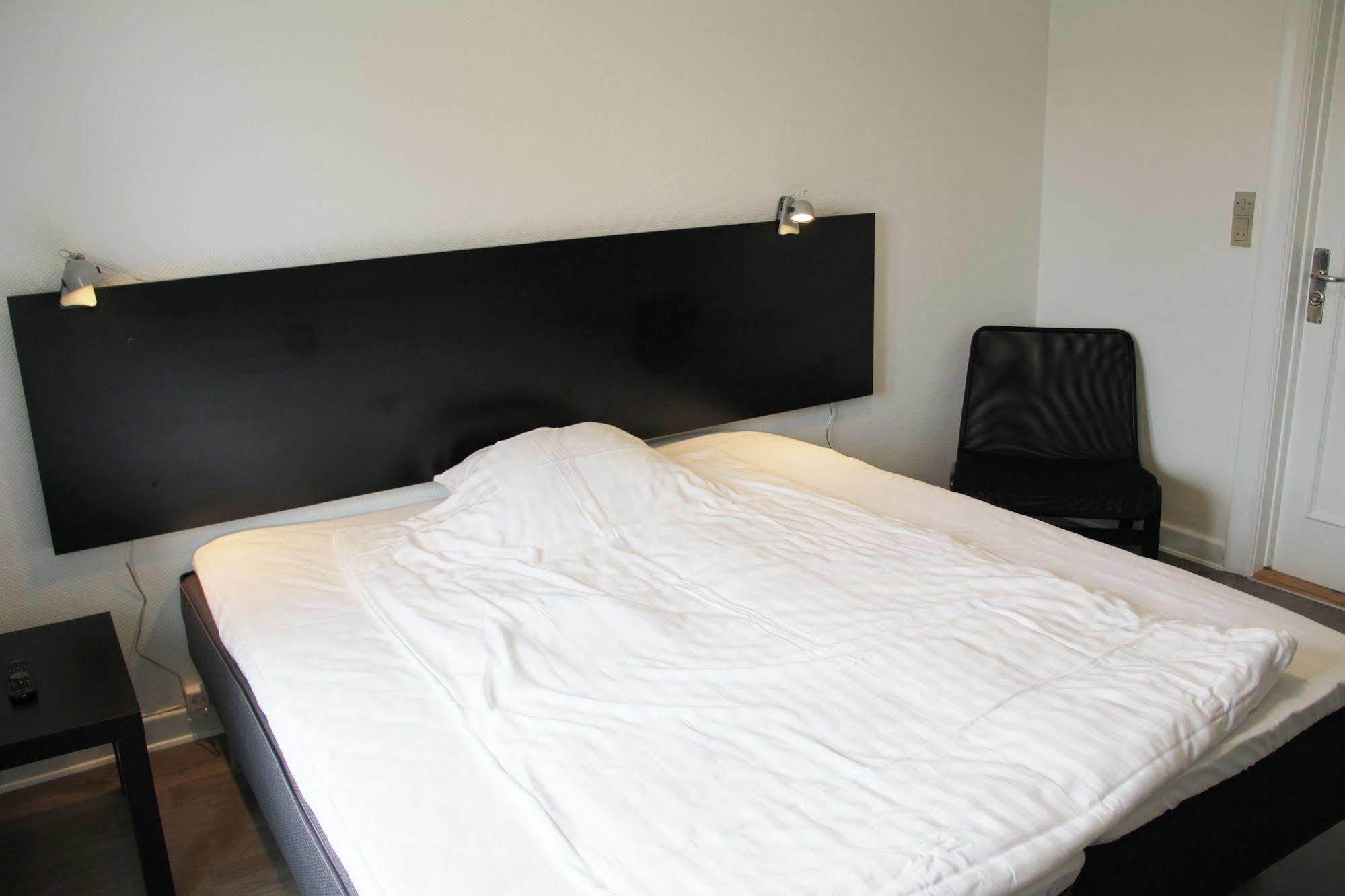 Hotel Aulum Kro Avlum Ngoại thất bức ảnh